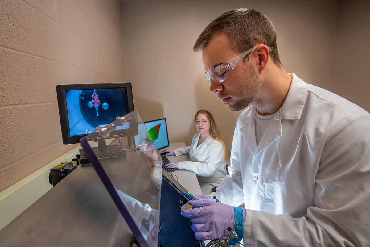 Chemical engineering students in the lab