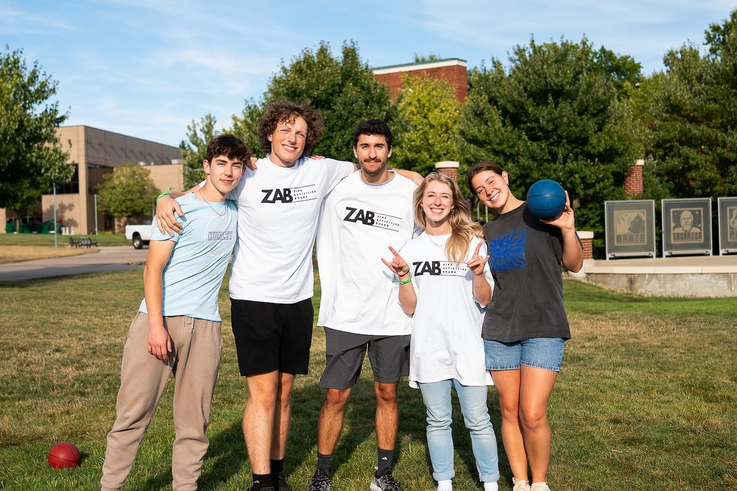 Group of students posing for a pitcutre celebrating Zabfest