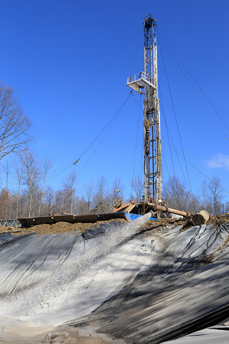 Drilling-rig-stock-image